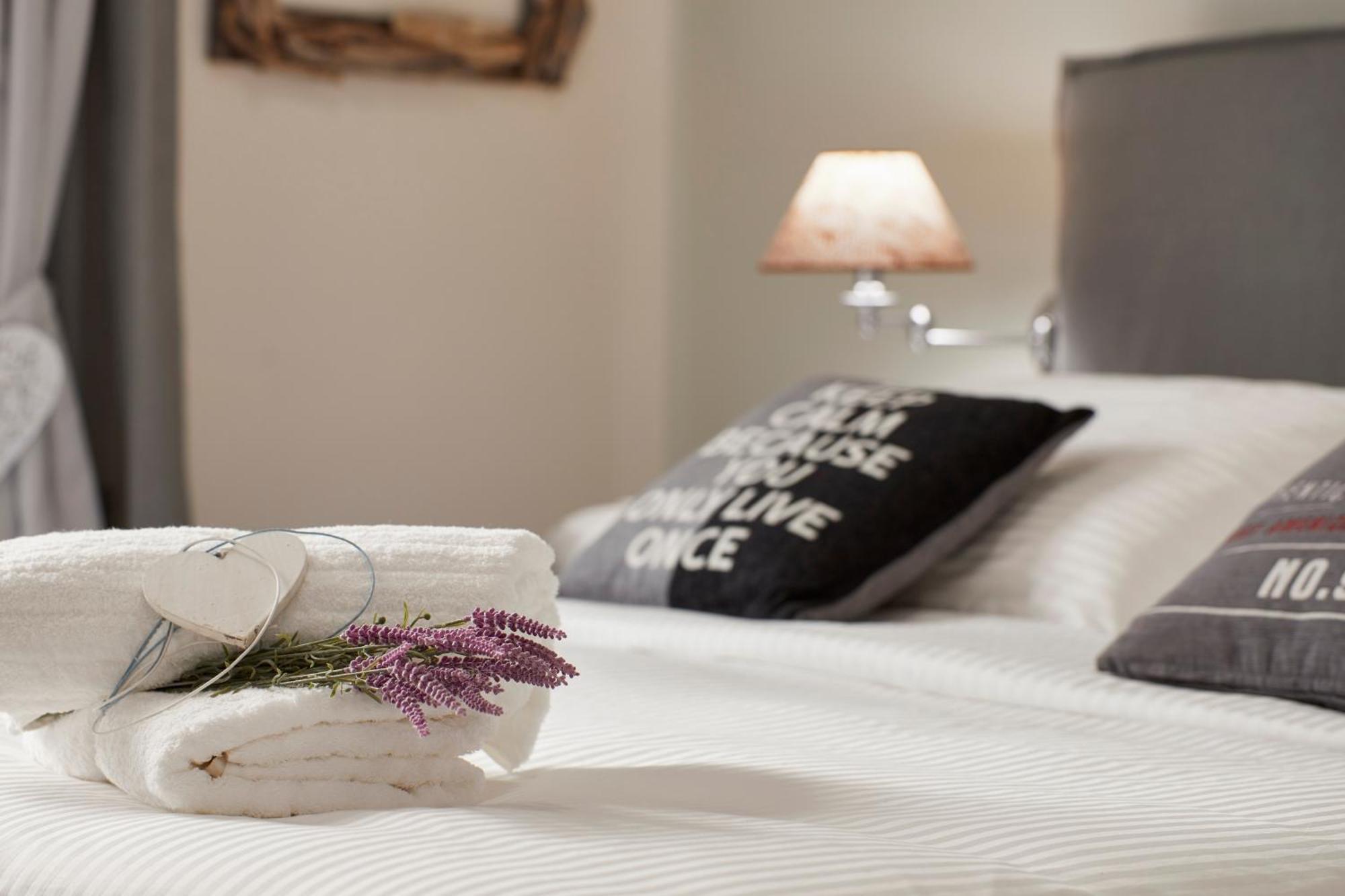 The Gardens Gallery Hotel Ксилокастрон Номер фото
